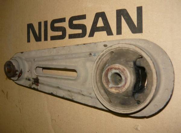 Замена сайлентблоков подрамника Nissan Qashqai Коротко по пунктам - фото